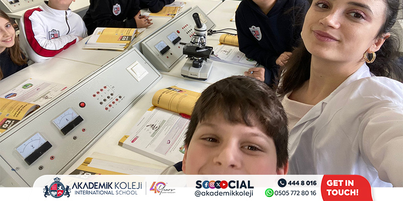 5. Sınıf Mikroskop Keşif Yolculuğu: Uygulamalı Öğrenme