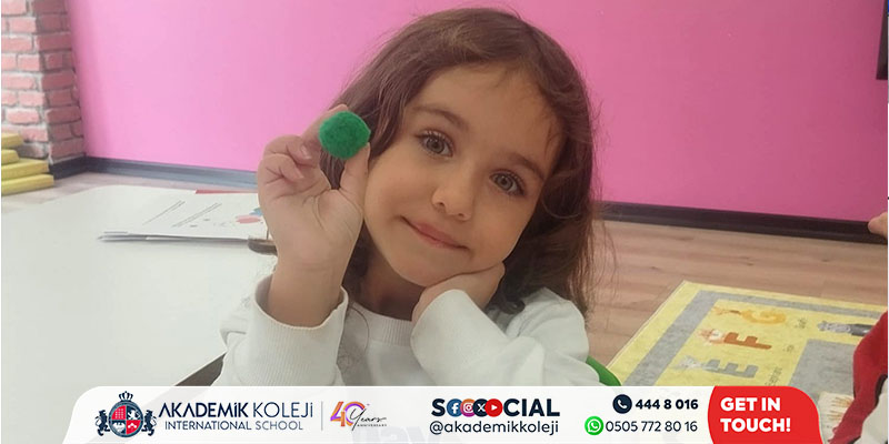 5 Yaş Fransızca Dersi: Renkleri Oyunla Öğrendik