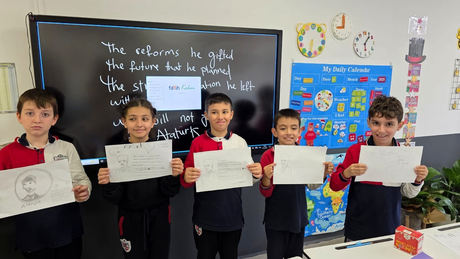 10 Kasım Haftası: İngilizce Dersinde Atatürk Çalışması
