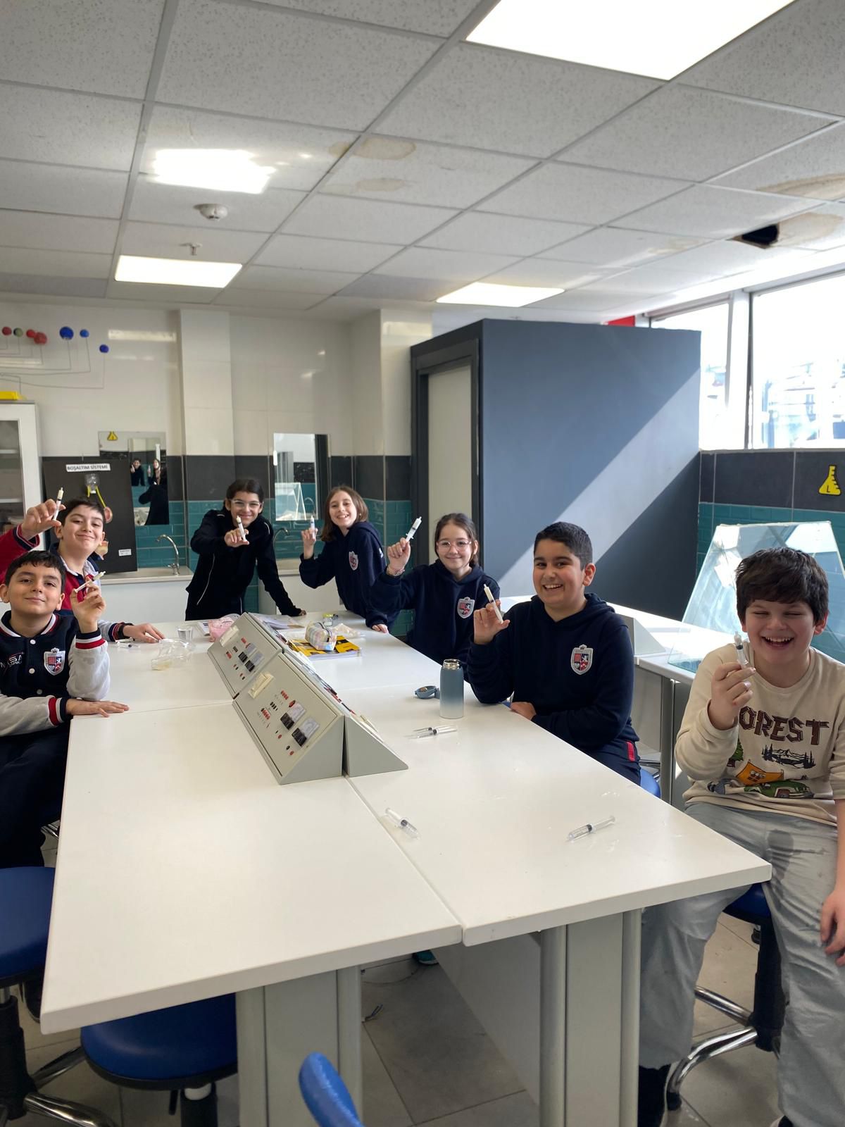 5. Sınıf Fen Bilimleri Dersi: Maddenin Sıkıştırılabilirlik Deneyi