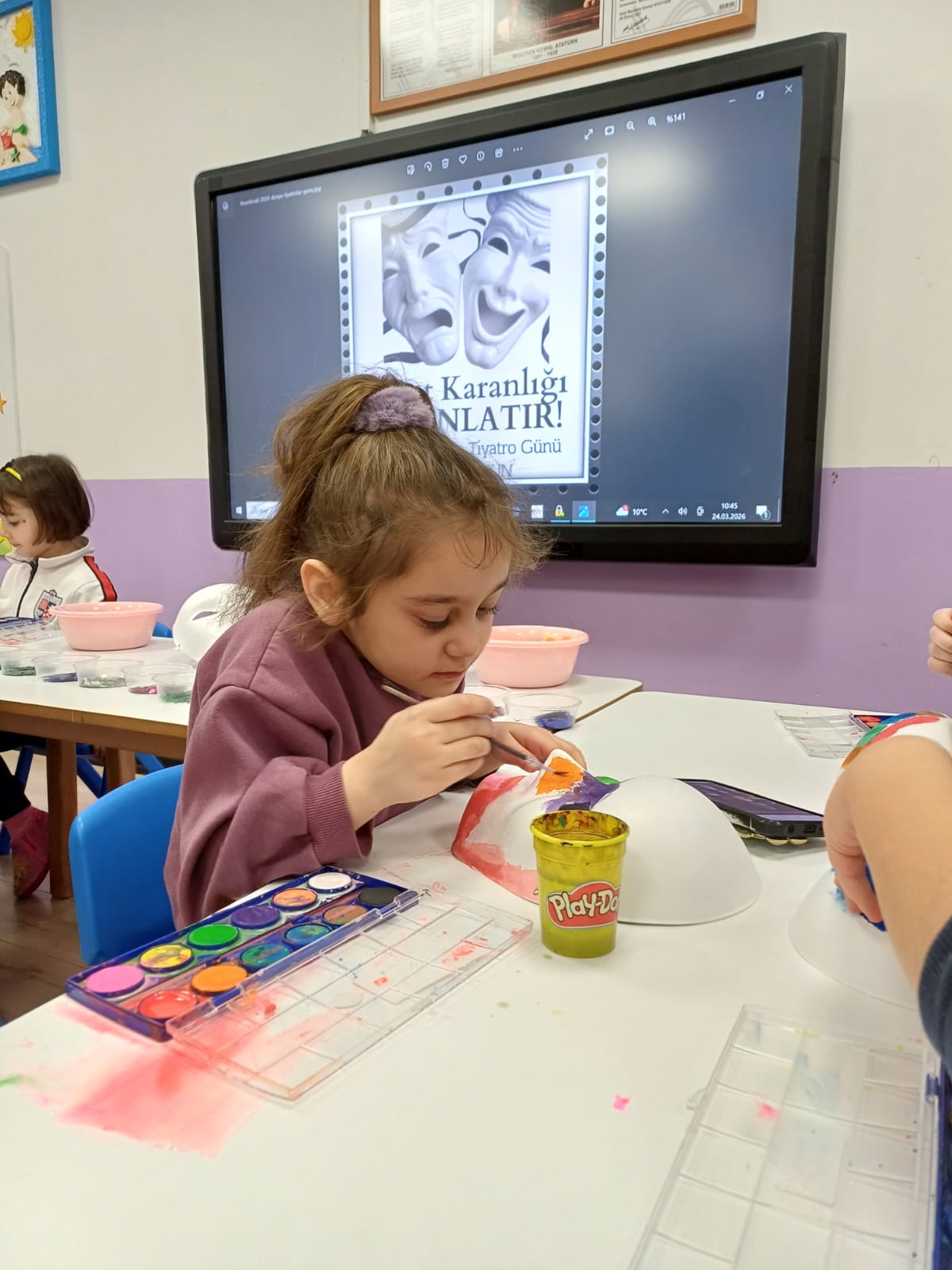Dünya Tiyatro Günü’nde Sanatın Aydınlatıcı Gücünü Keşfettik