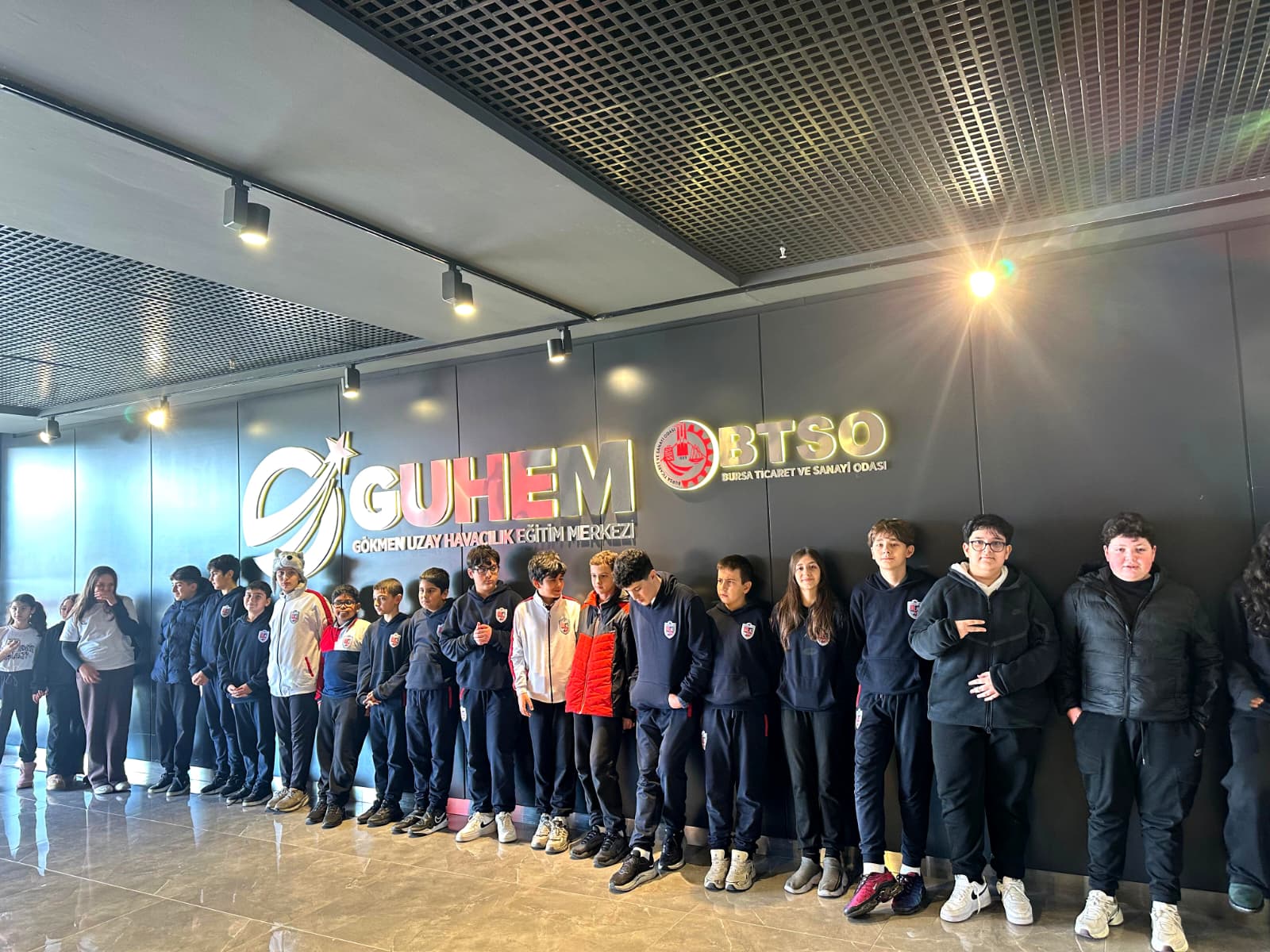 Ortaokul Öğrencilerimizin GUHEM Bilim Yolculuğu