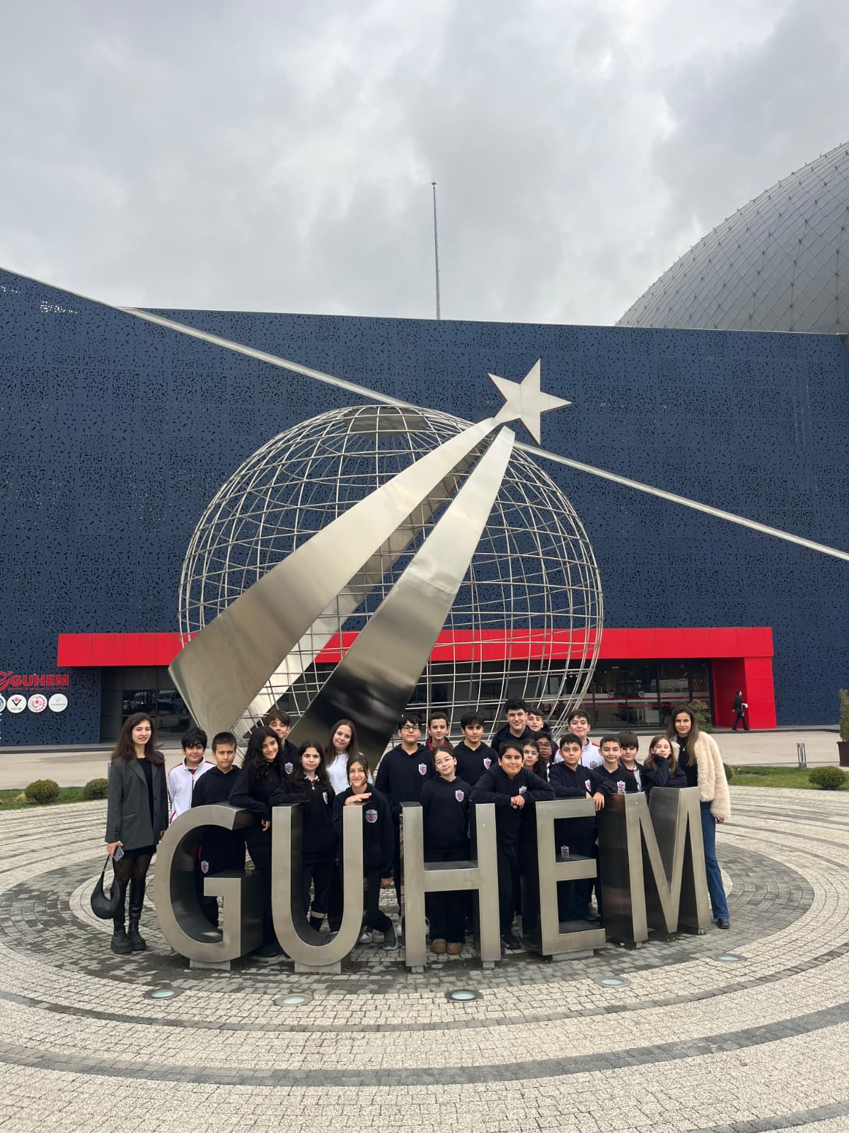 Ortaokul Öğrencilerimizin GUHEM Bilim Yolculuğu