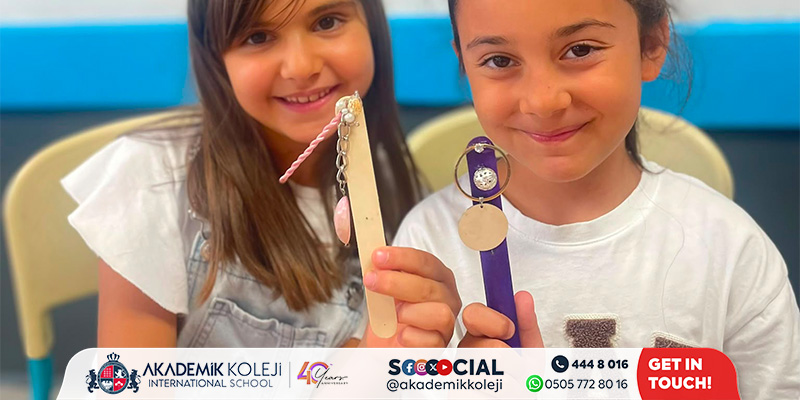 2026 Yaz Okulu Takı Tasarım Atölyesi: Rengârenk Boncuklarla Özgün Kitap Ayraçları