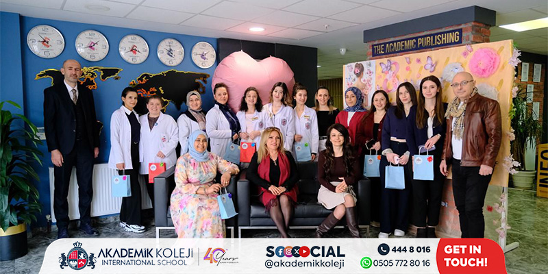 8 Mart Dünya Kadınlar Günü Kutlaması