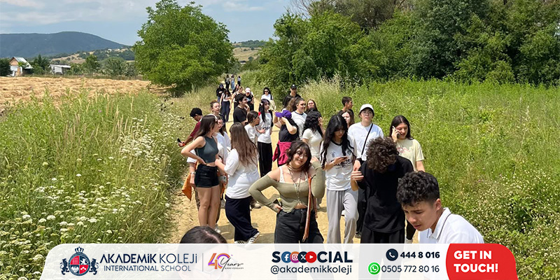 Dağyenice'de Doğa İle İç İçe Piknik