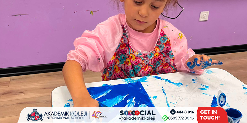 Parmak Boyama Etkinliğiyle Renkli Çalışmalar | Yaz Okulu 2026