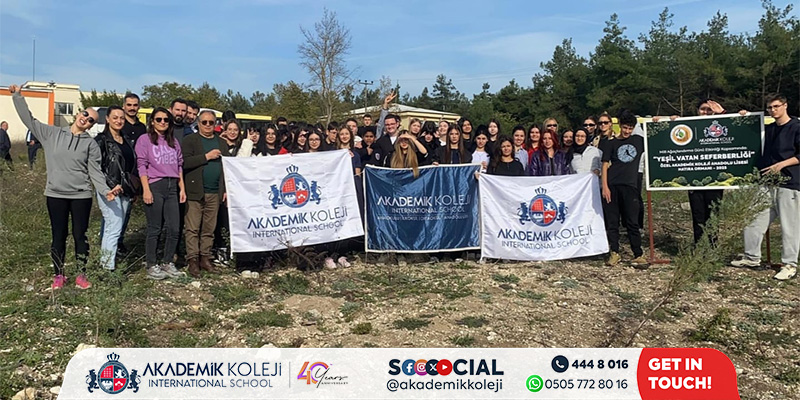 Uludağ Üniversitesi'nde Yeşil Vatan Seferberliği Fidan Dikme Etkinliği