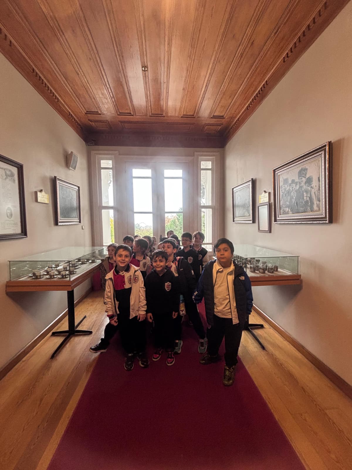 İlkokul 1. Sınıf Öğrencilerimizin Atatürk Ev Müzesi Ziyareti: 10 Kasım