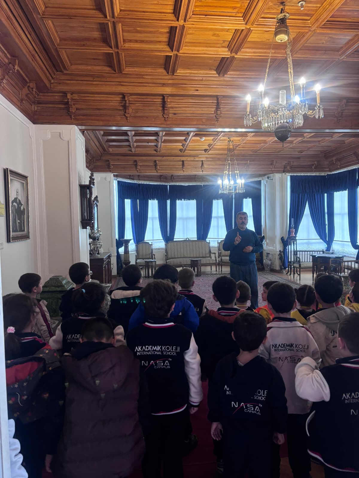 İlkokul 1. Sınıf Öğrencilerimizin Atatürk Ev Müzesi Ziyareti: 10 Kasım