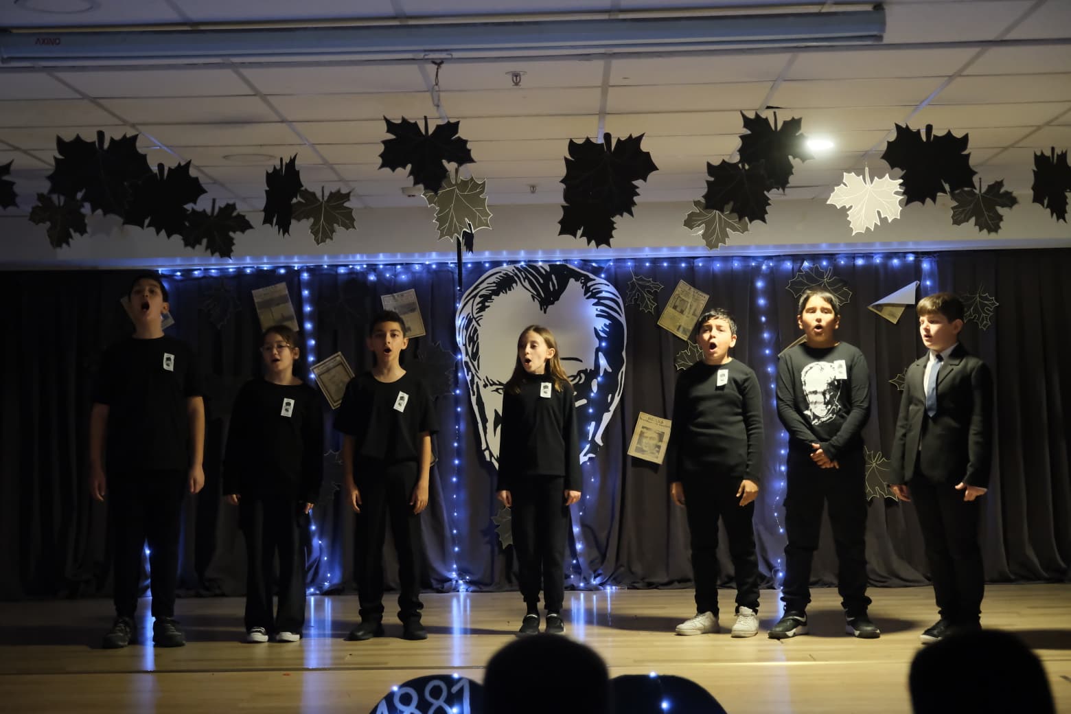 İlkokulda 10 Kasım: Şiir, Gösteri ve Özel Çalışmalar