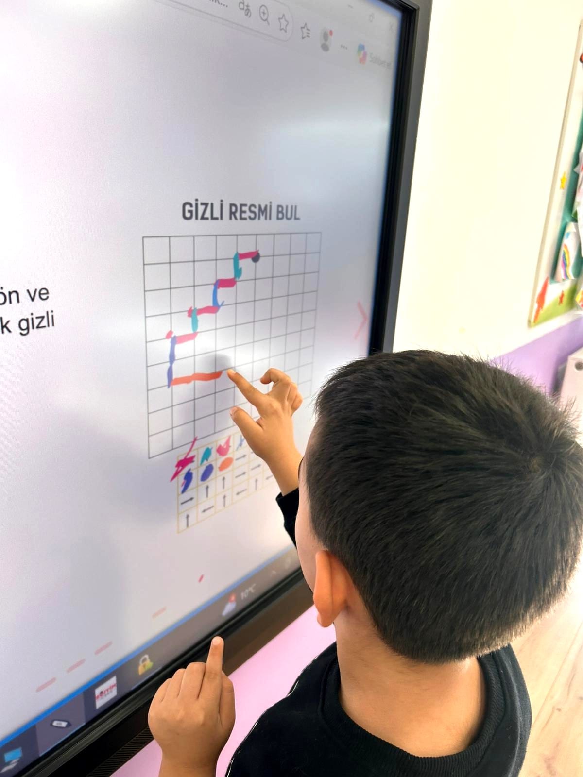 Anasınıfında Renklerle Kodlama: Oyunlaştırılmış Öğrenme