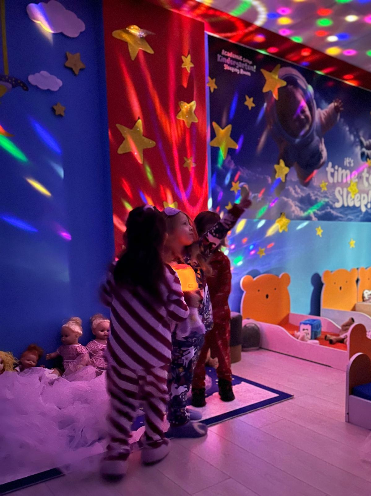 Öğrencilerimizle Neşeli Pijama Partisi Etkinliği