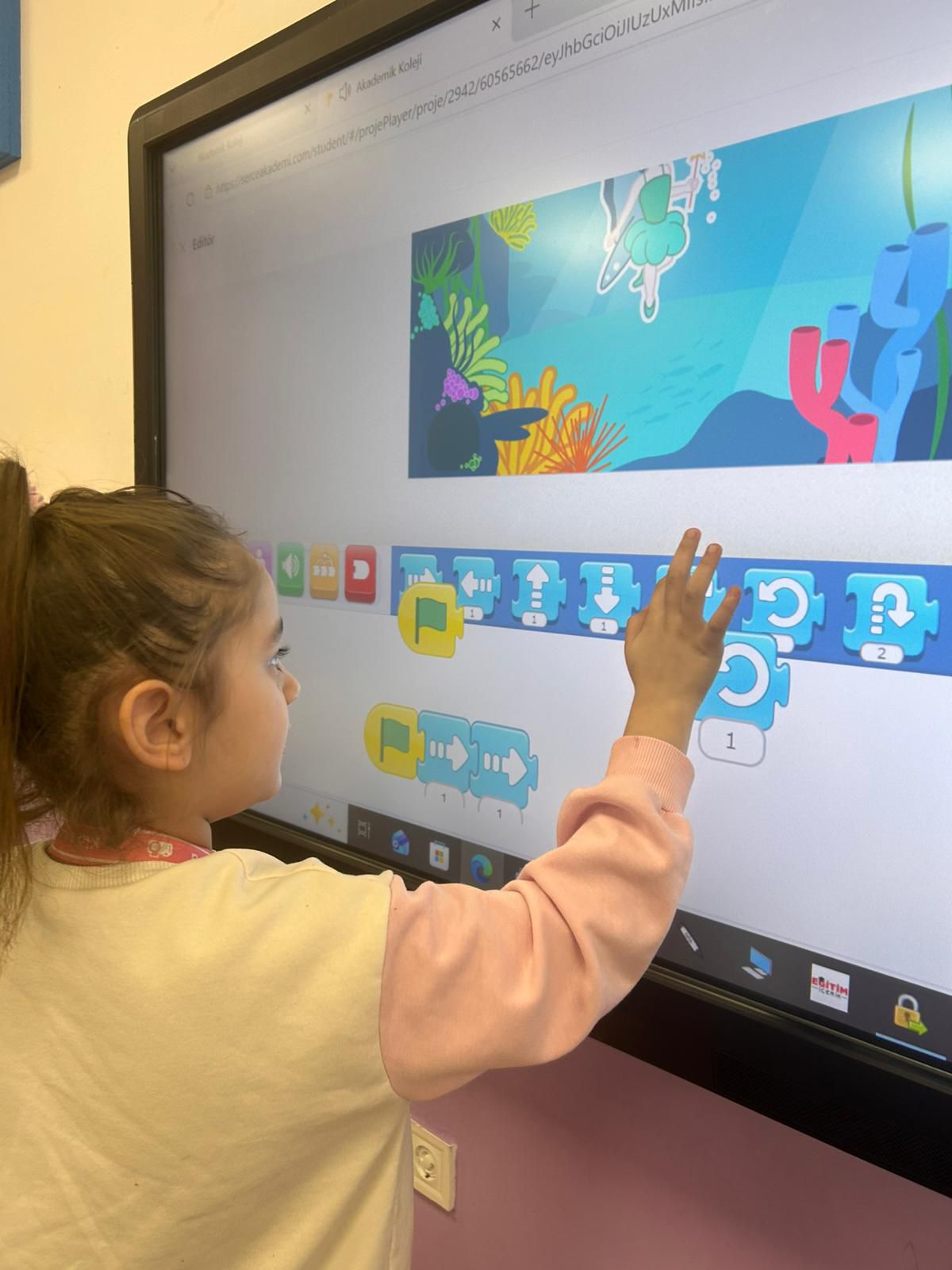 Anaokulu Öğrencilerimiz Scratch Jr ile Kodlamaya Başladı