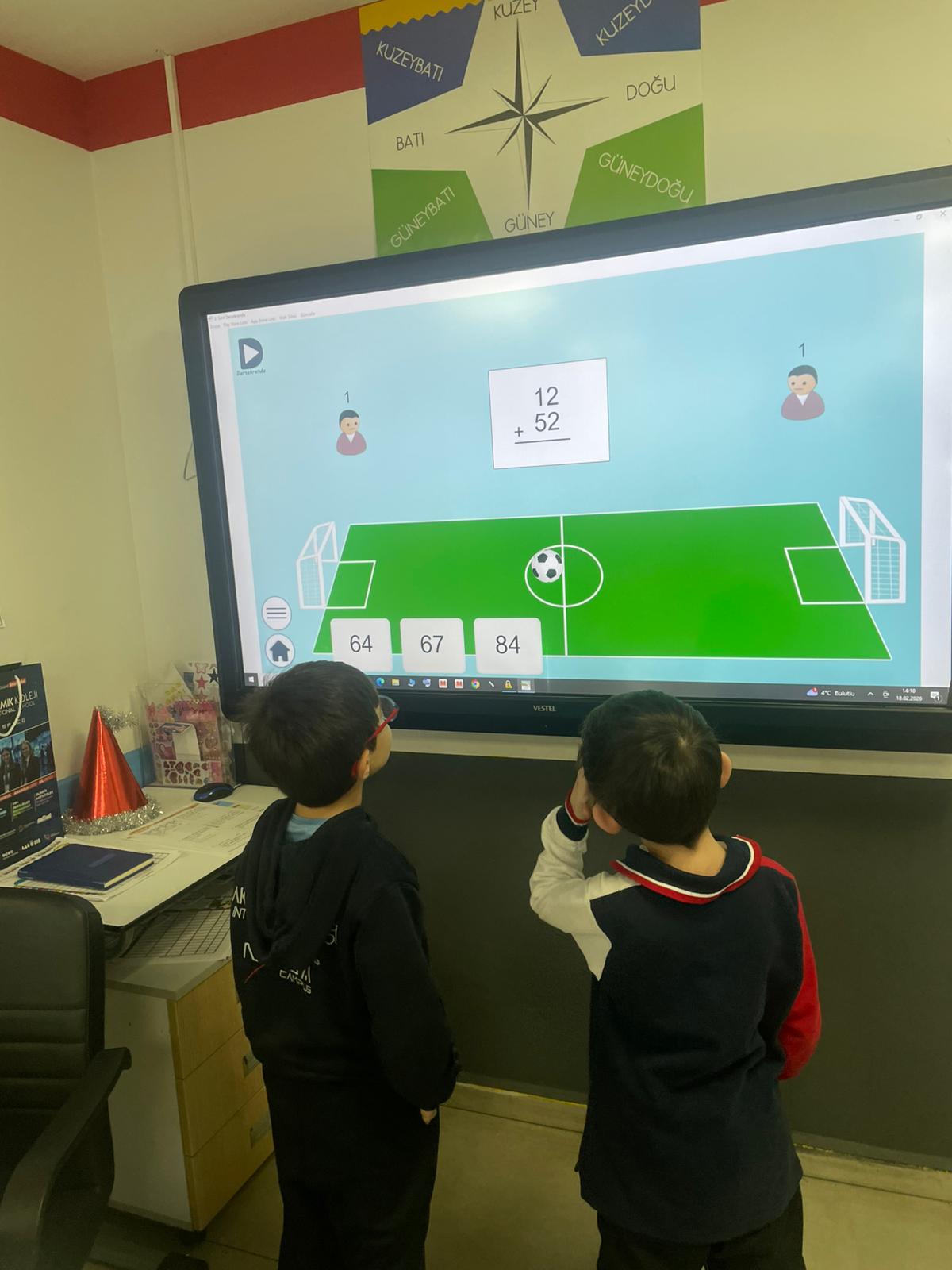 2/A Sınıfında Teknoloji ve Hareket Odaklı Matematik Dersi