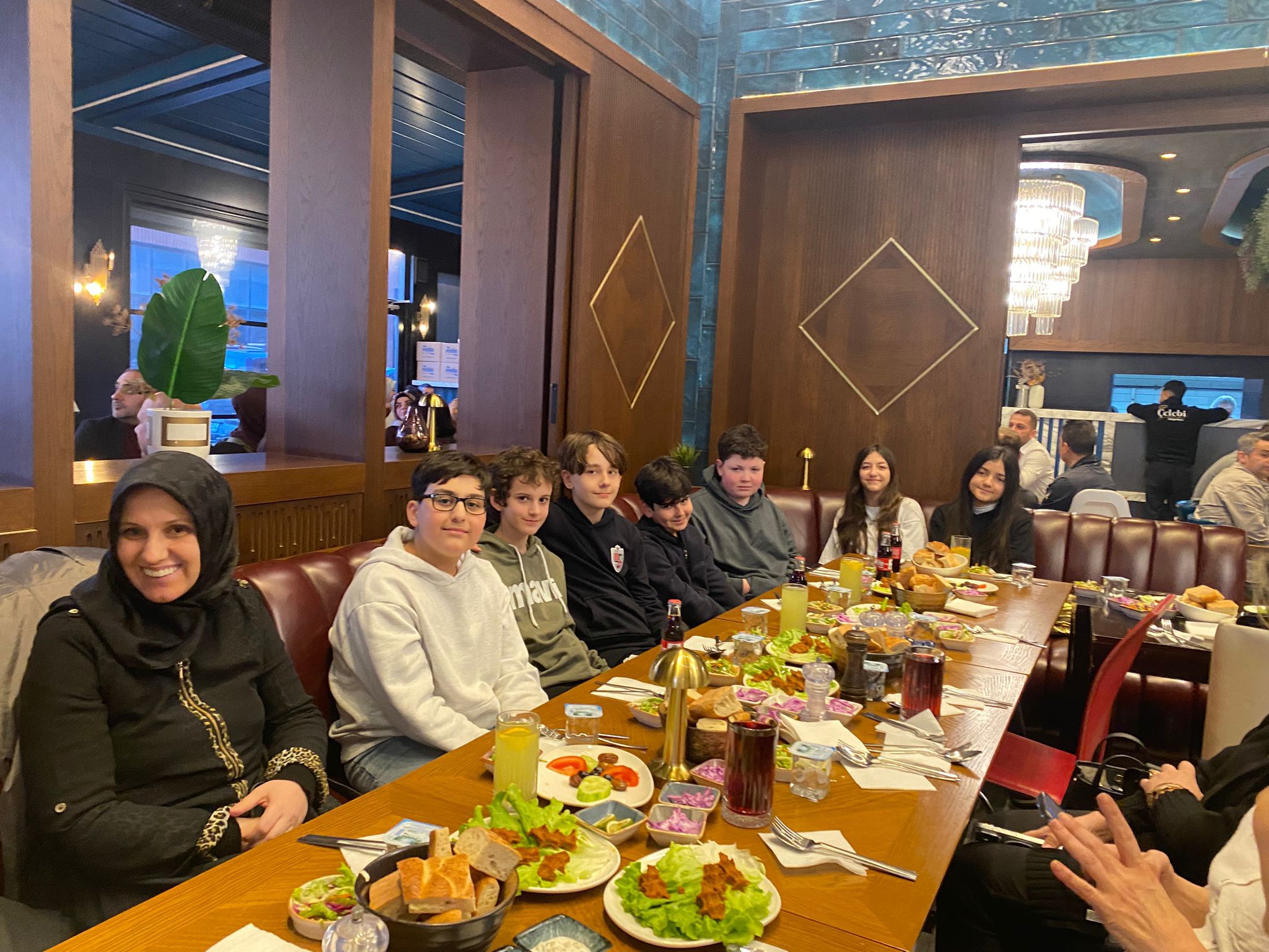 7. Sınıf Öğrencilerimiz ve Değerli Aileleriyle İftar Buluşması