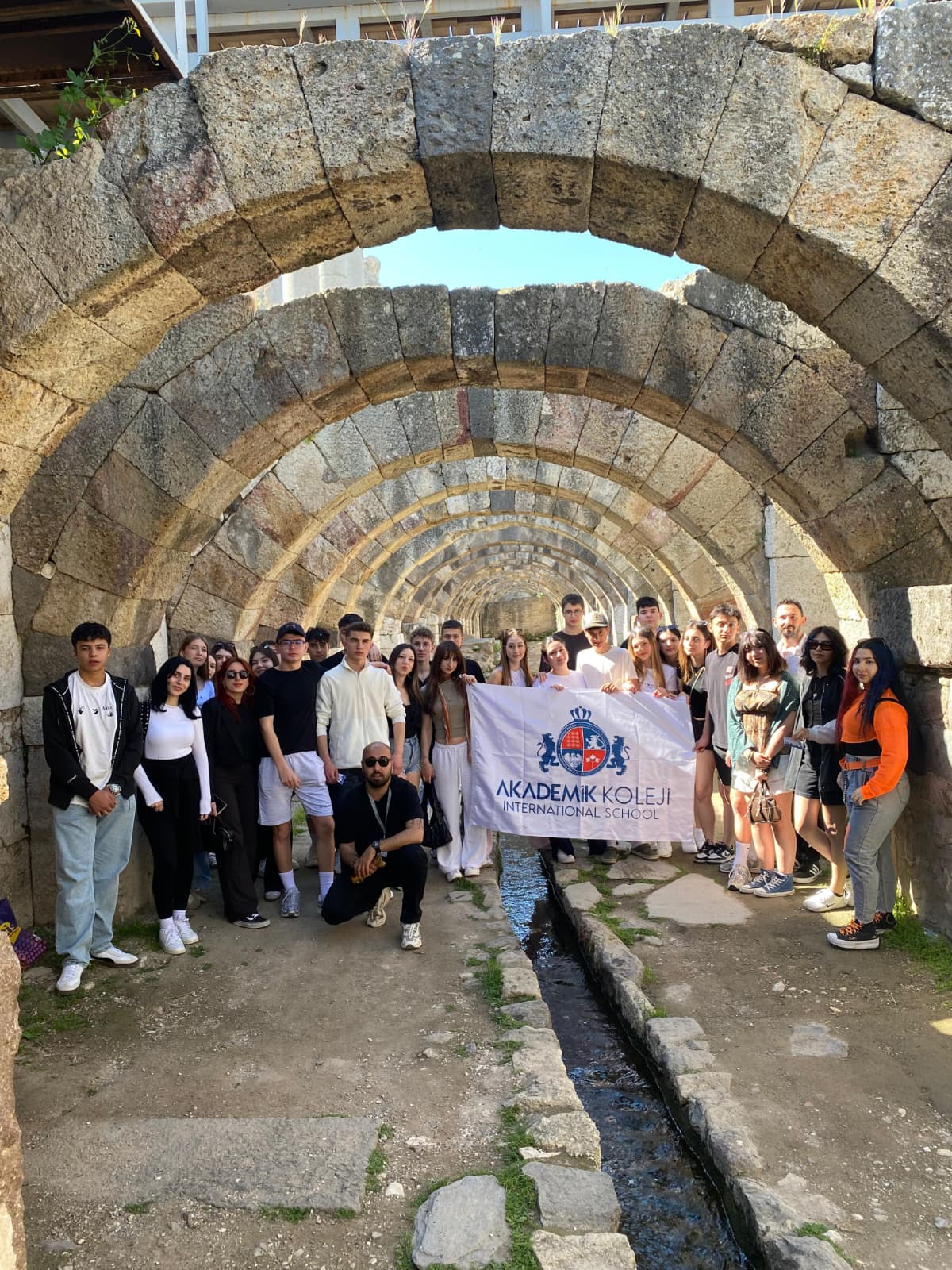 Akademik Koleji Öğrencileriyle Ege Bölgesi’ne Kültür ve Üniversite Gezisi