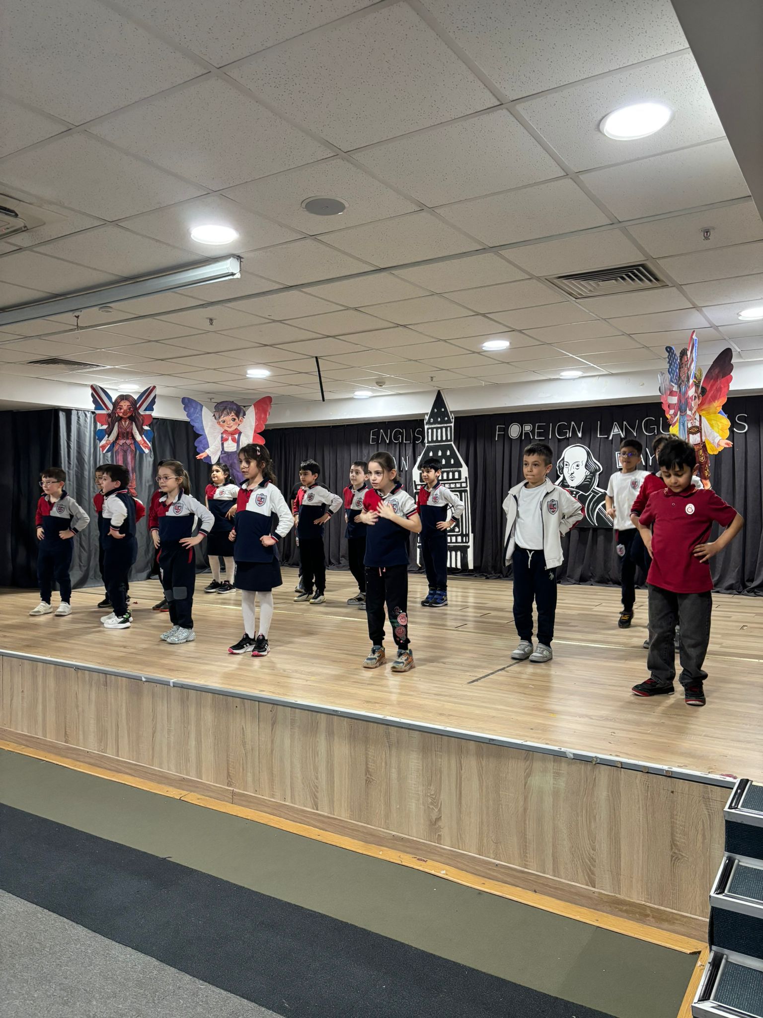 English and Foreign Language Day ile Yabancı Dillerin Renkli Dünyası