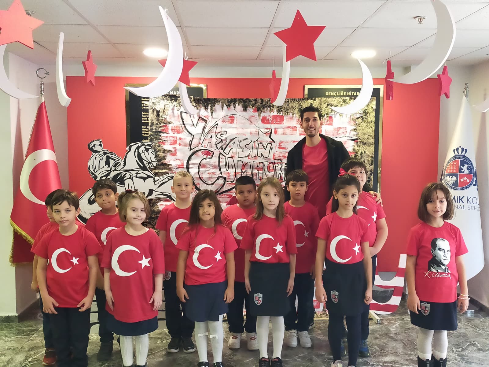 29 Ekim 2025: Akademik Koleji’nde Cumhuriyet Bayramı