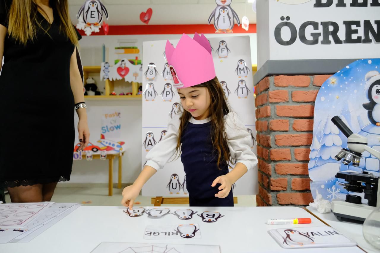 Akademik Koleji Anaokulunda Portfolyo Sunumu Heyecanı