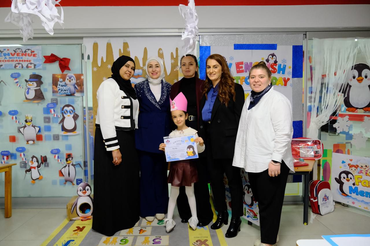 Akademik Koleji Anaokulunda Portfolyo Sunumu Heyecanı